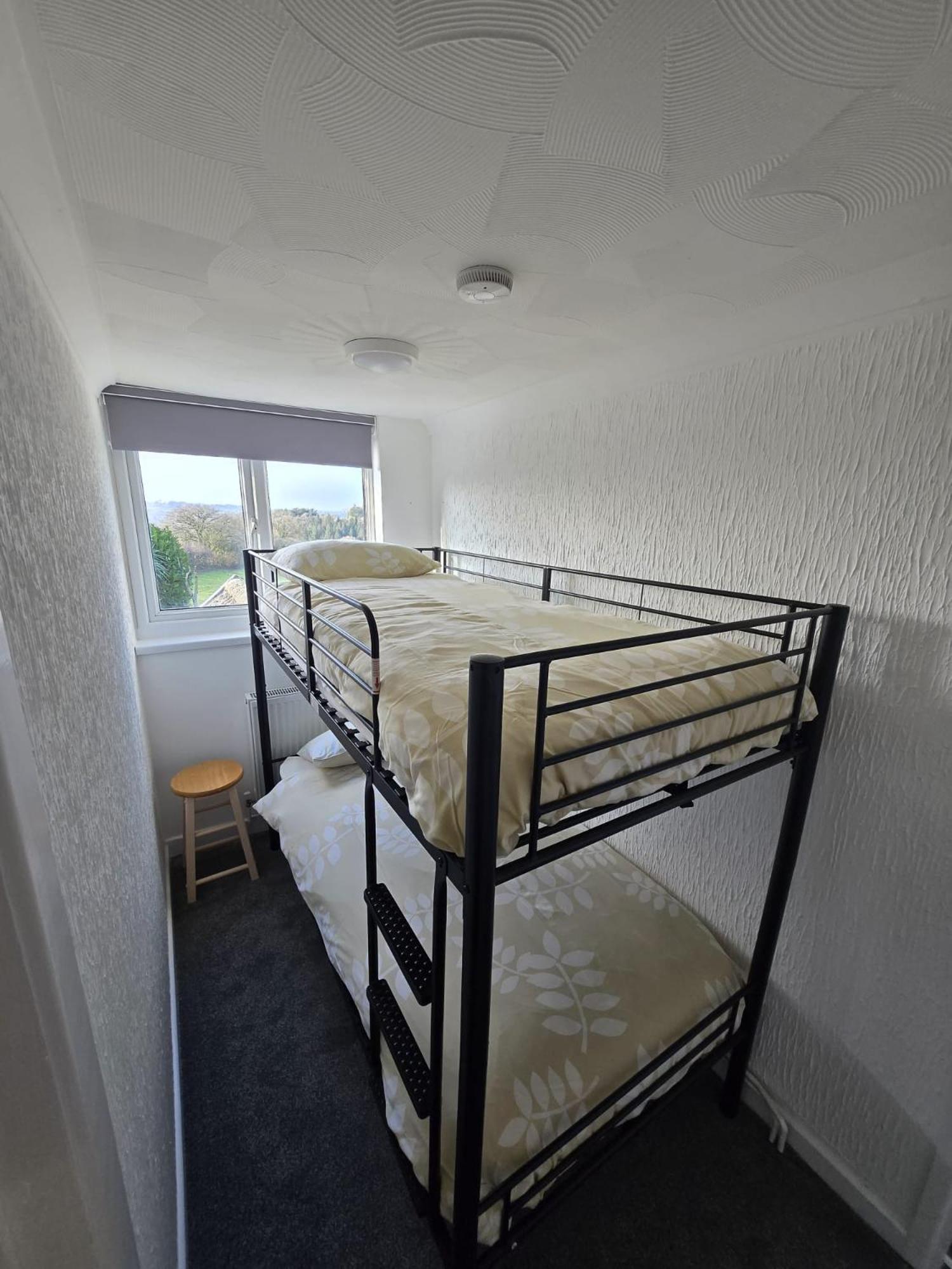 Beautiful Apartment With Private Pool Near Tenby Kilgetty Phòng bức ảnh